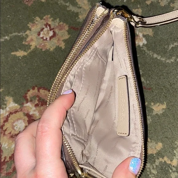 Michael Kors Double Zip Wristlet - Picture 7 of 9